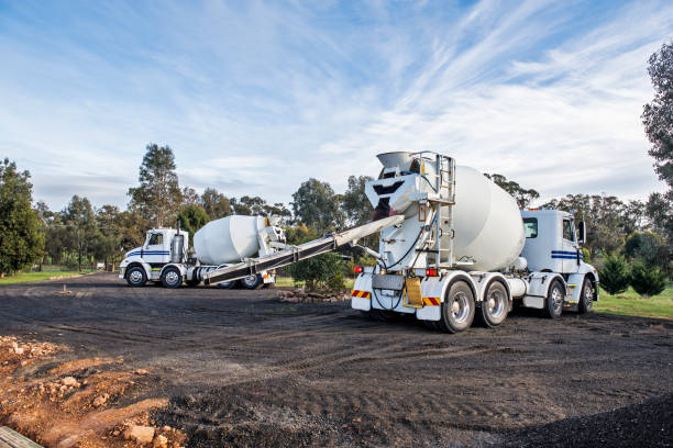 Best Concrete Driveway Installation in Willowbrook, CA